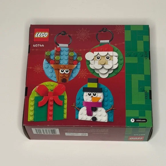 New in box - LEGO Christmas Ornament Selection Building Set - Picture 2 of 2